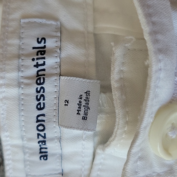 JEANS - Picture 3 of 4